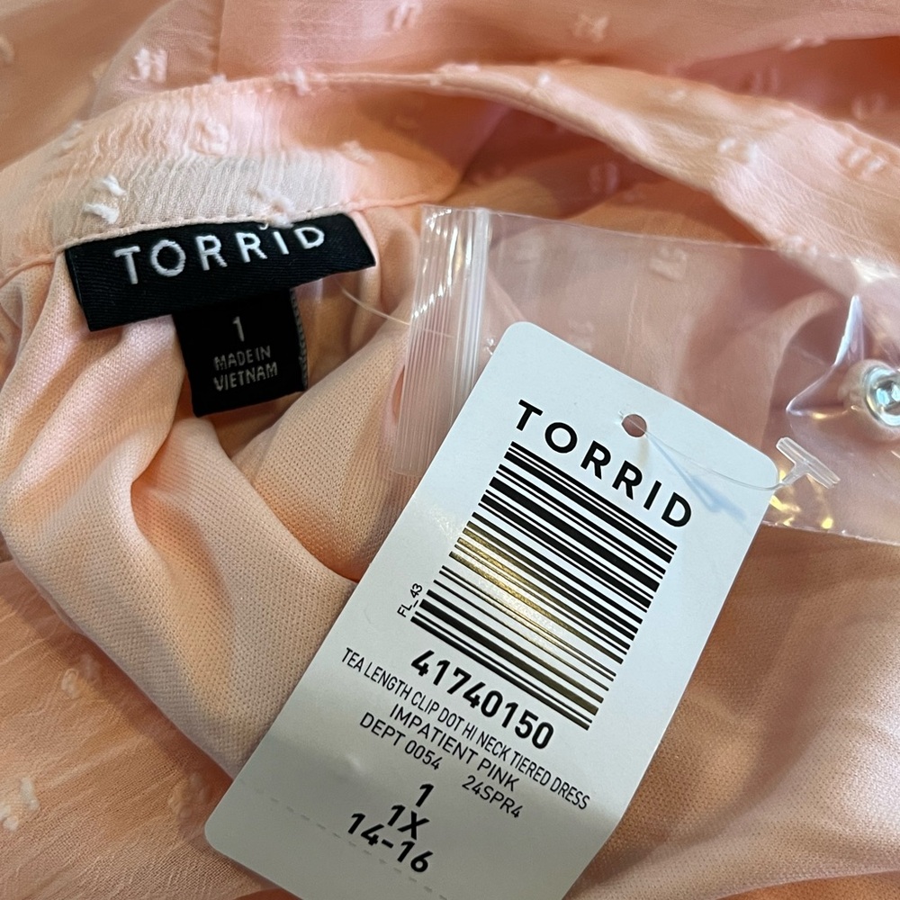 Torrid Pink Clip Dot Tiered Dress Maxi Size 1X(14-16) New - Picture 12 of 12